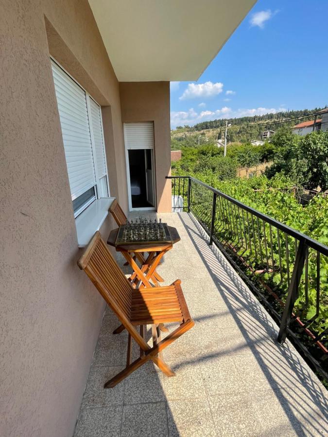 Entire 1-bedroom With Free Parking Apartment